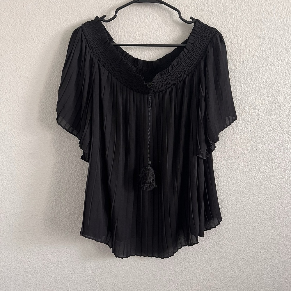 Thalia Sodi Women's XL Top Blouse Pleated Accordion Off the Shoulder Tassels